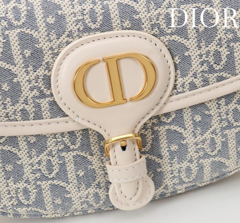 Dior Bobby East-West Bag M9335