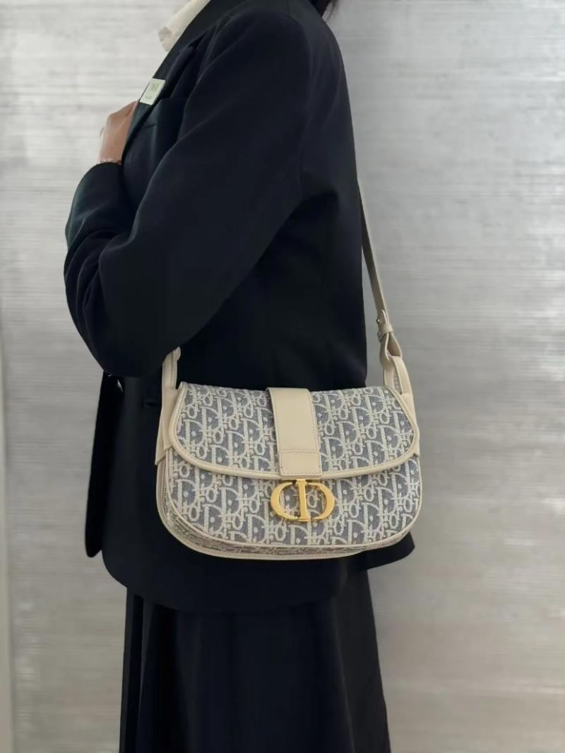 Dior Medium 30 Montaigne Satchel Bag with Raffia M9363