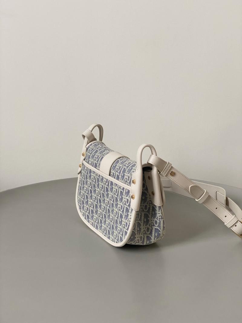 Dior Medium 30 Montaigne Satchel Bag with Raffia M9363