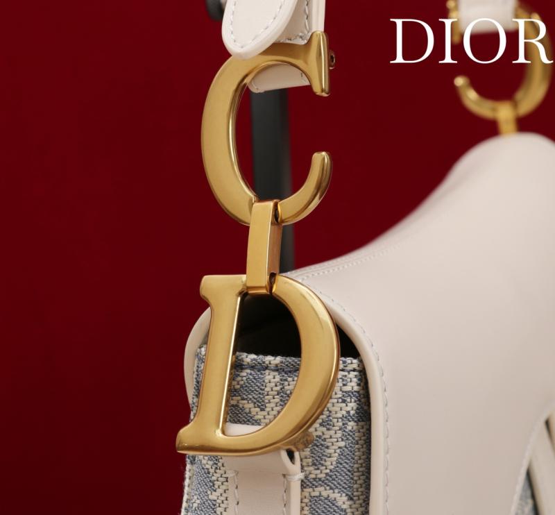 Dior Soft Saddle Bag with Strap M0466