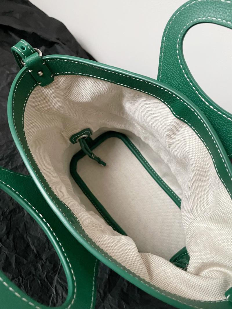 Goyard Beluga Mini Bag Green G6045