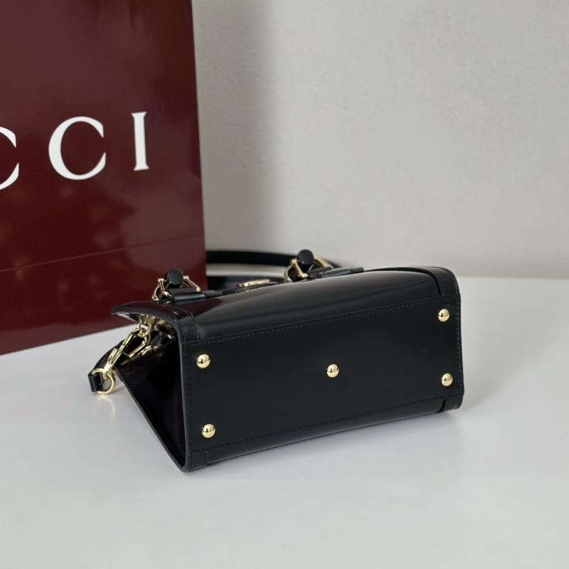 Gucci Diana small tote bag Black 832936