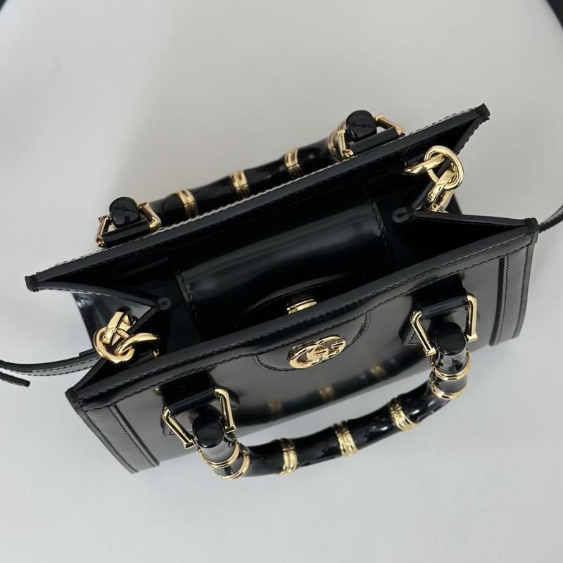 Gucci Diana small tote bag Black 832936