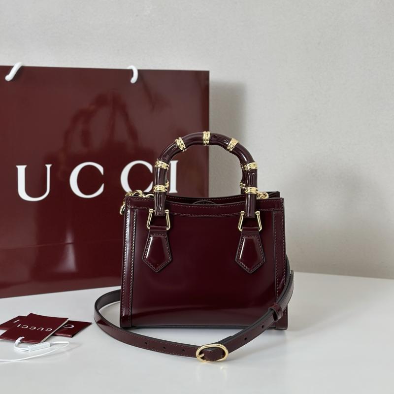 Gucci Diana small tote bag Red 832936