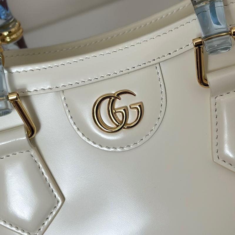 Gucci Diana small tote bag White 832936