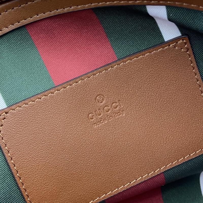 Gucci GG Emblem small top handle bag ‎839005