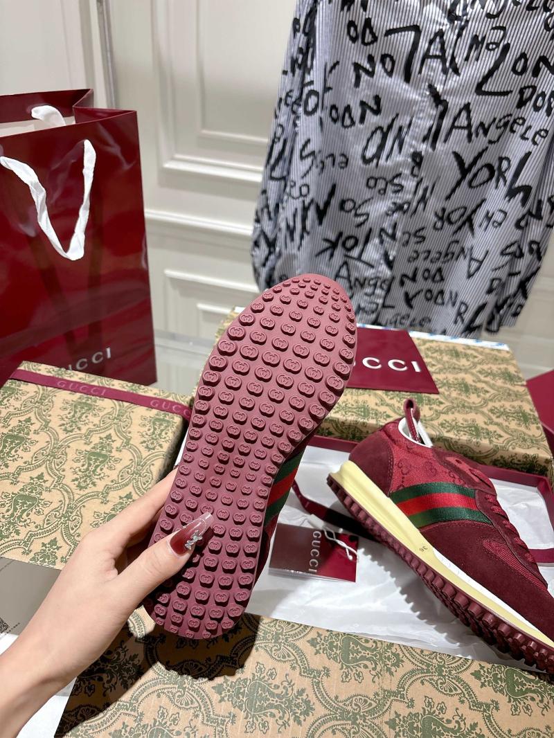 Gucci Sneakers SGS71401