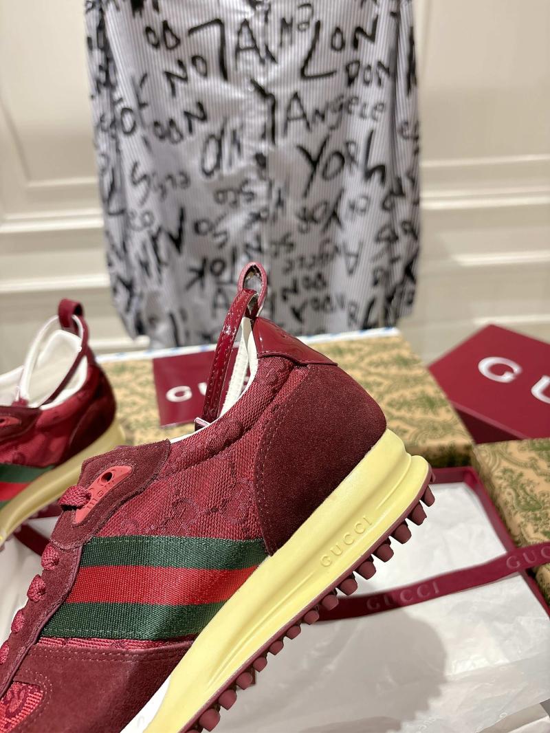 Gucci Sneakers SGS71401