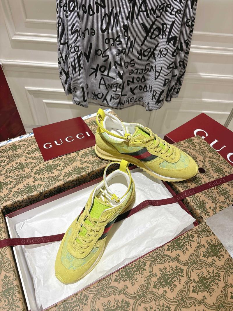 Gucci Sneakers SGS71403