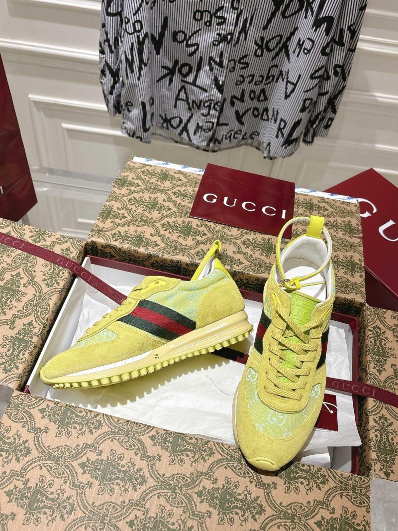 Gucci Sneakers SGS71403