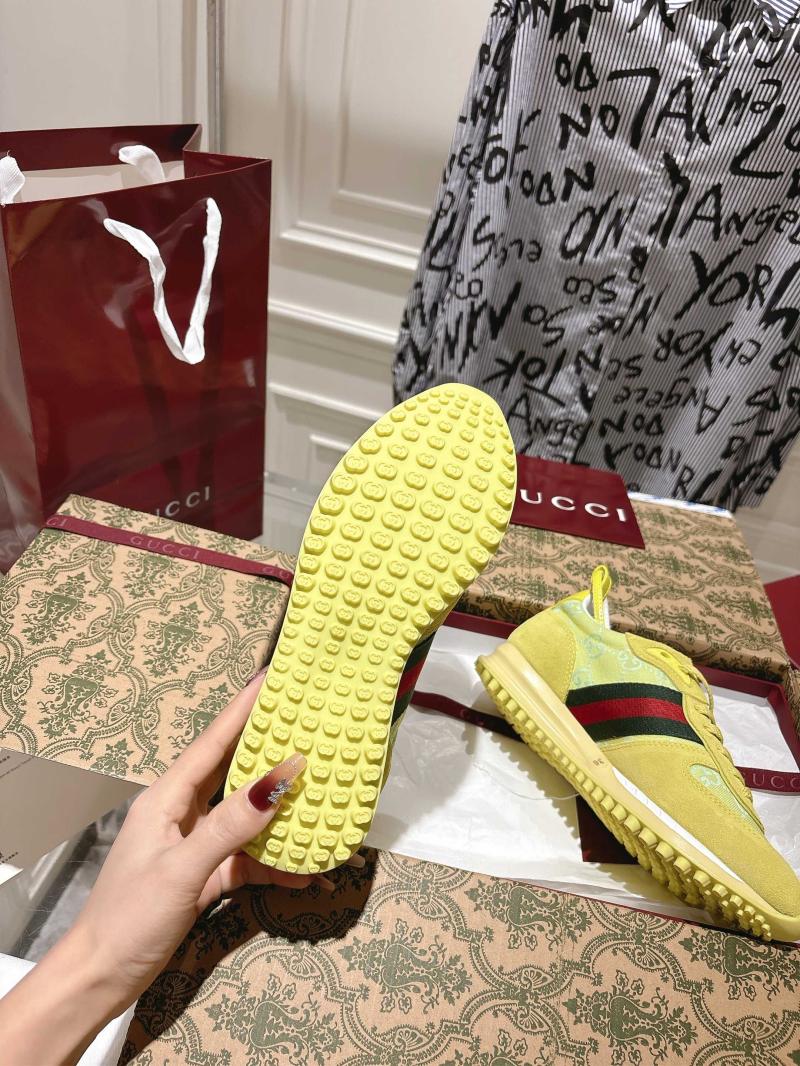 Gucci Sneakers SGS71403