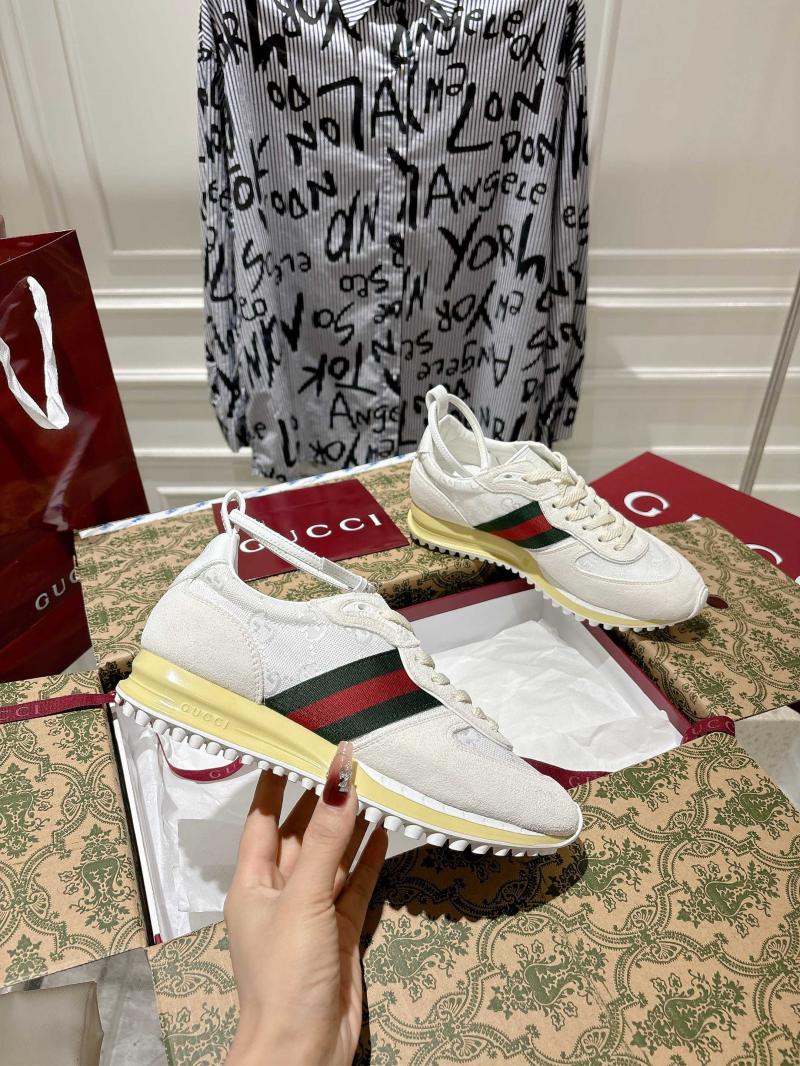 Gucci Sneakers SGS71404