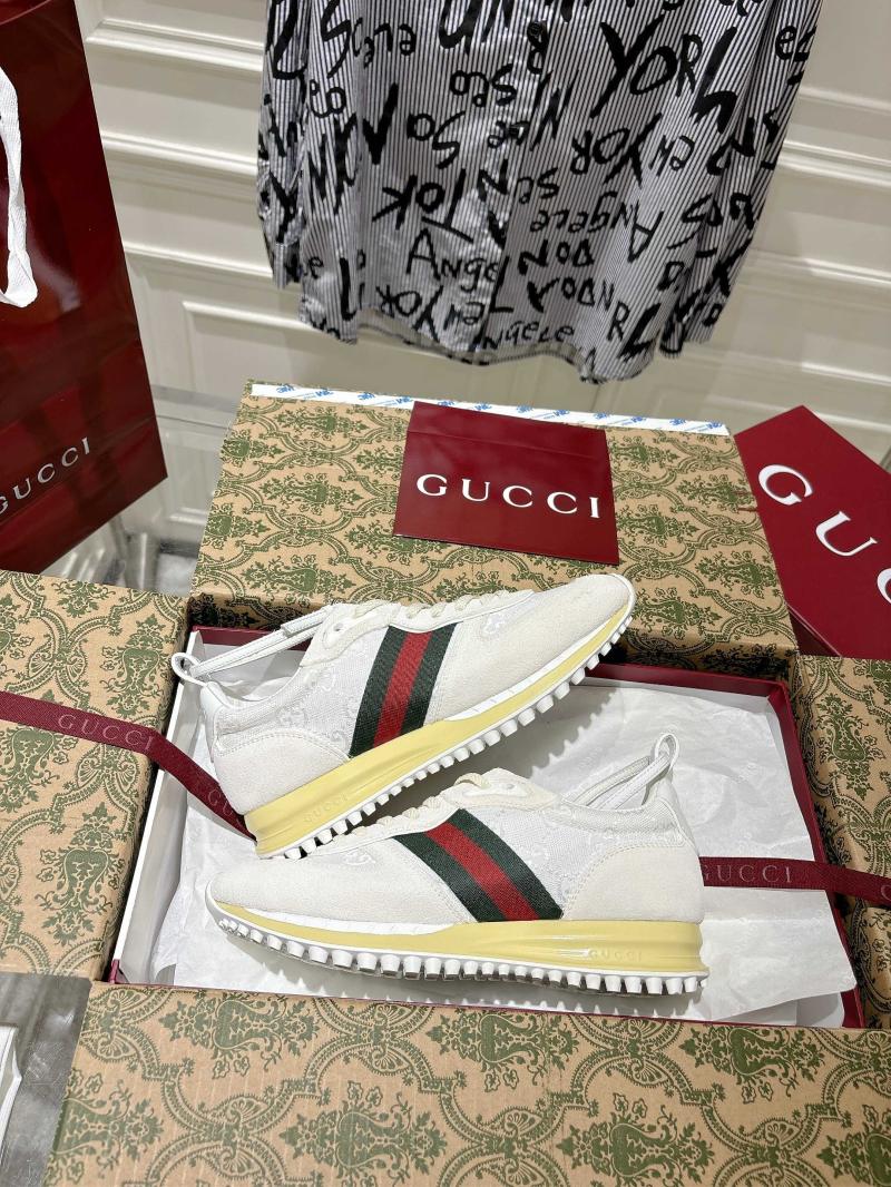 Gucci Sneakers SGS71404