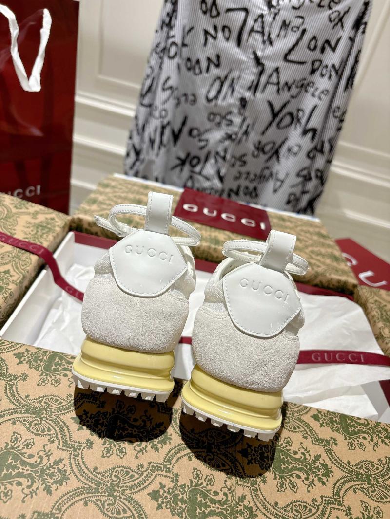 Gucci Sneakers SGS71404