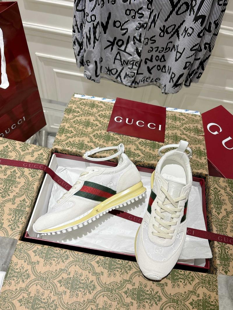 Gucci Sneakers SGS71404