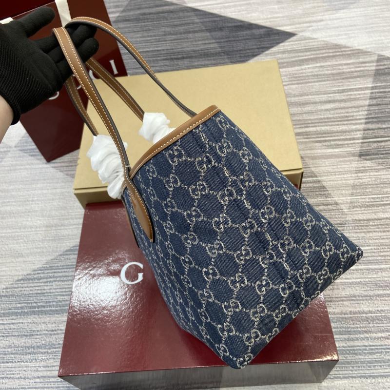 Gucci Totissima small tote bag 820496