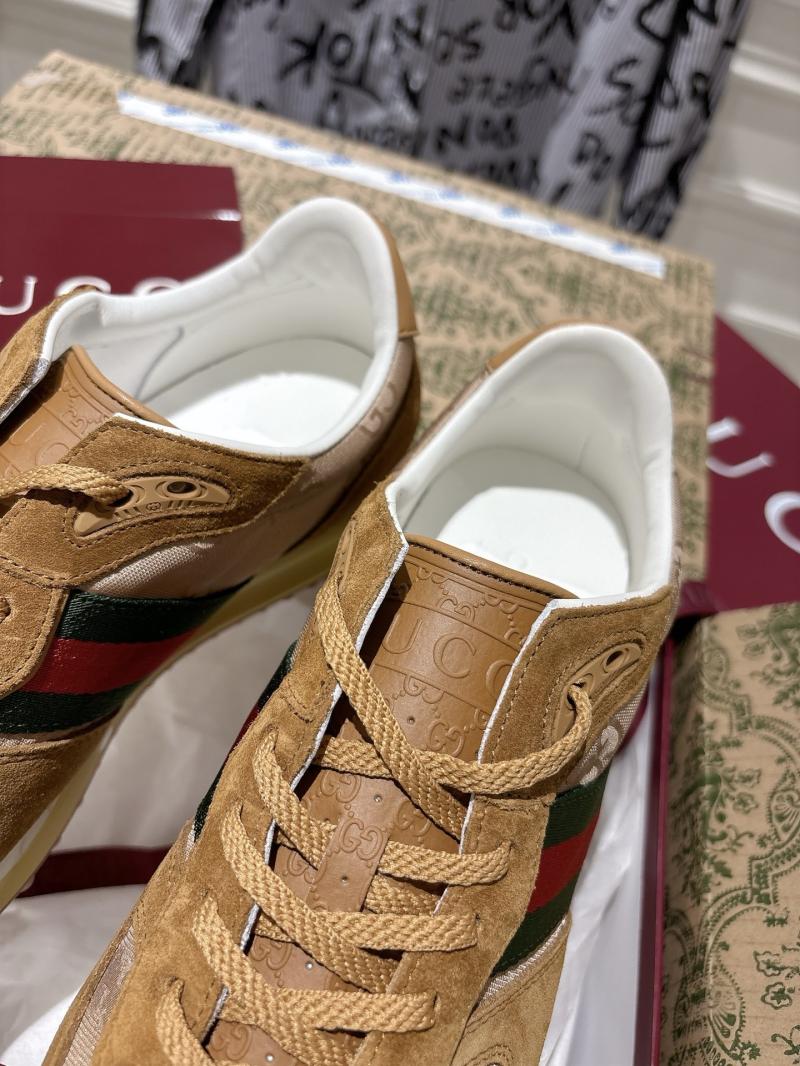 Gucci Unisex Sneakers SGU71401