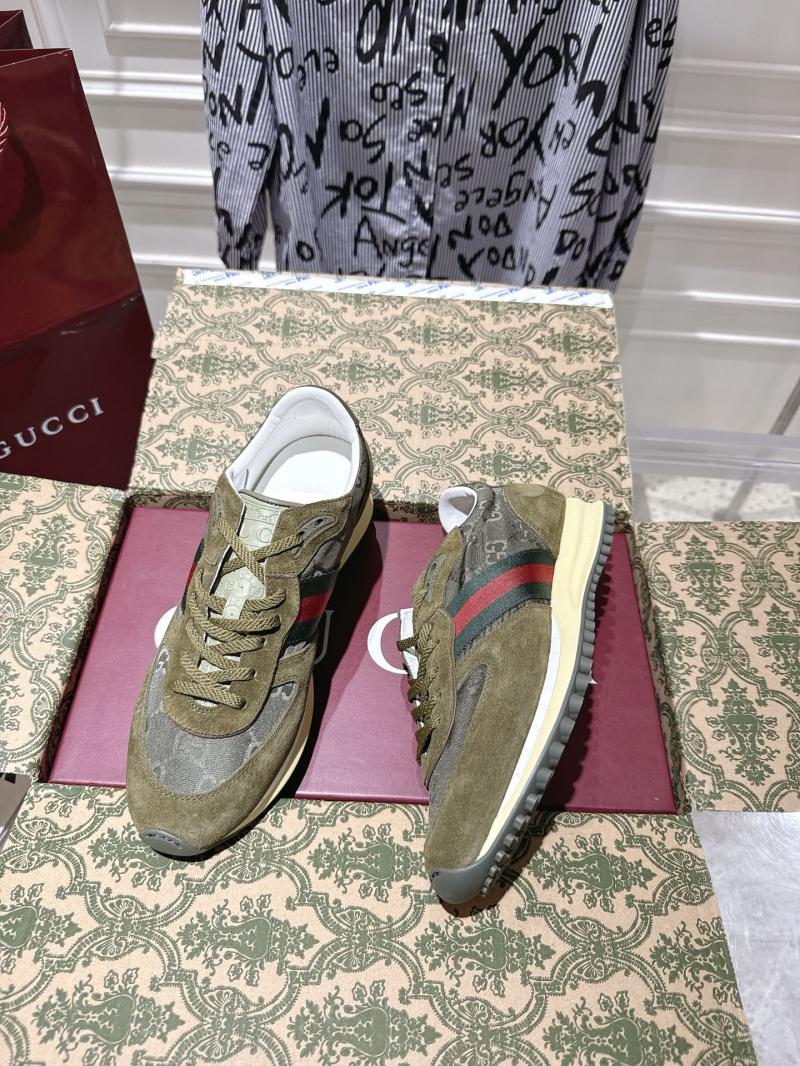 Gucci Unisex Sneakers SGU71403