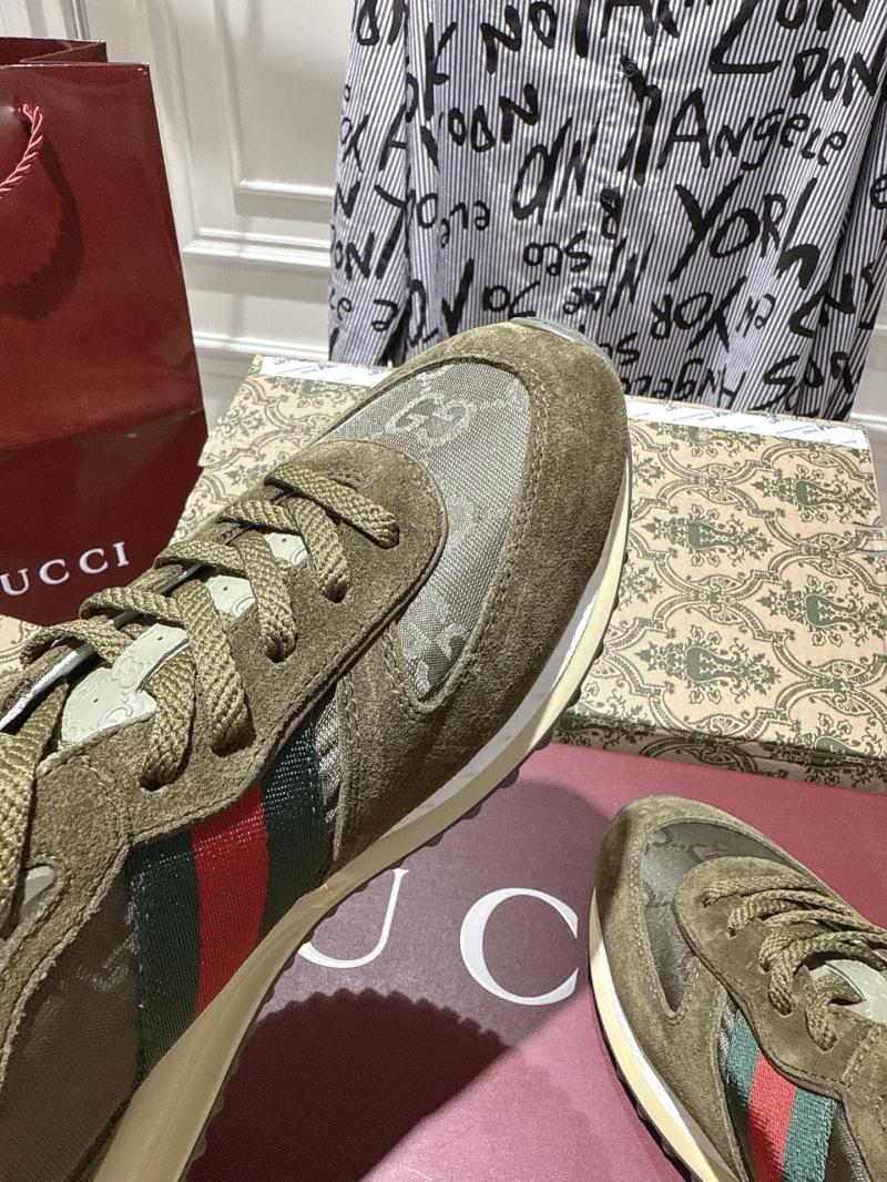 Gucci Unisex Sneakers SGU71403