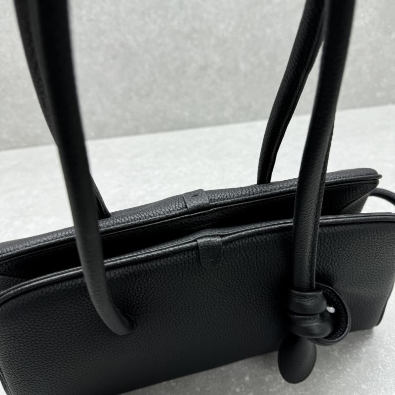 Jacquemus The Medium Turismo Grained Leather Bag Black J2130