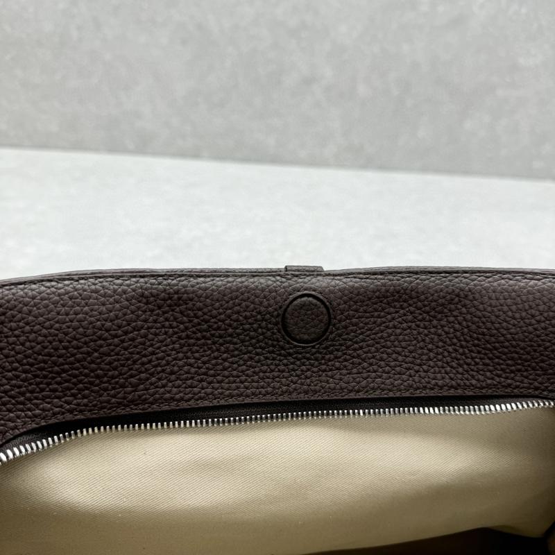 Jacquemus The Medium Turismo Grained Leather Bag Brown J2130
