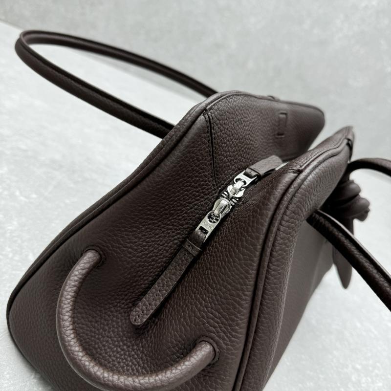 Jacquemus The Medium Turismo Grained Leather Bag Brown J2130