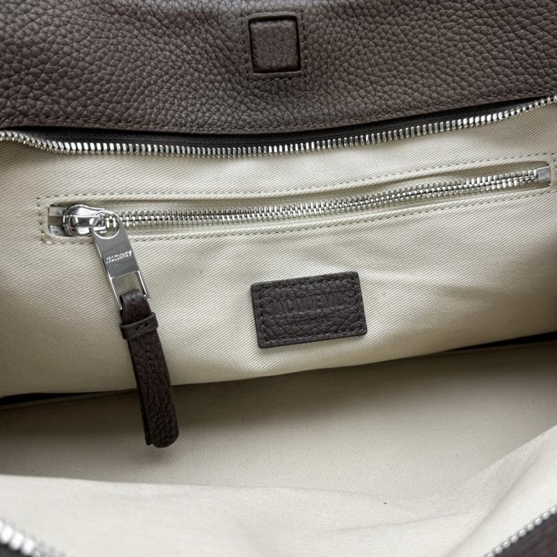 Jacquemus The Medium Turismo Grained Leather Bag Brown J2130