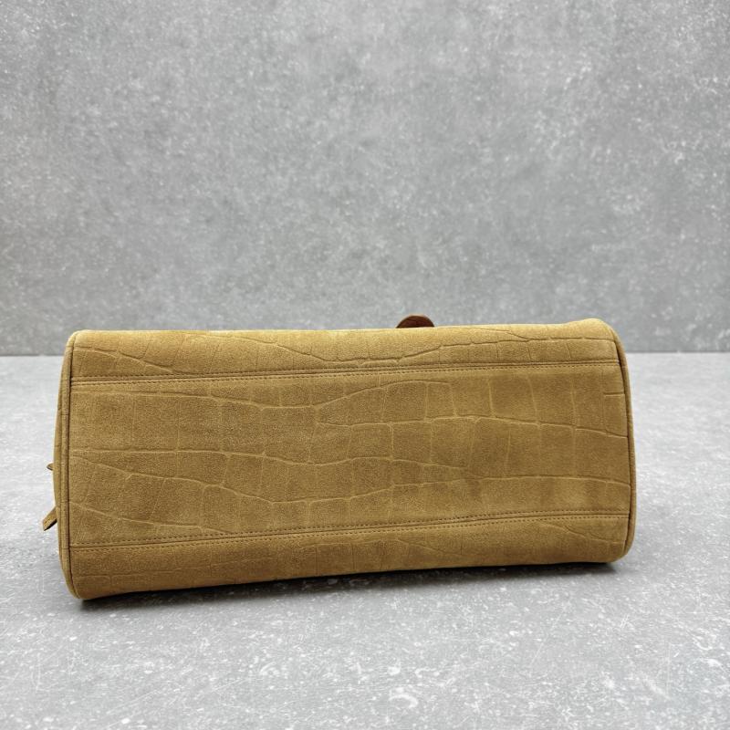 Jacquemus The Medium Turismo Suede Bag Camel J2130