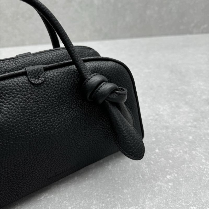 Jacquemus The Small Turismo Grained Leather Bag Black J2130