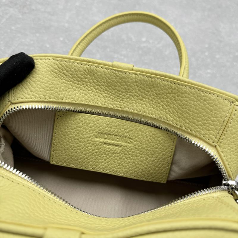 Jacquemus The Small Turismo Grained Leather Bag Yellow J2130
