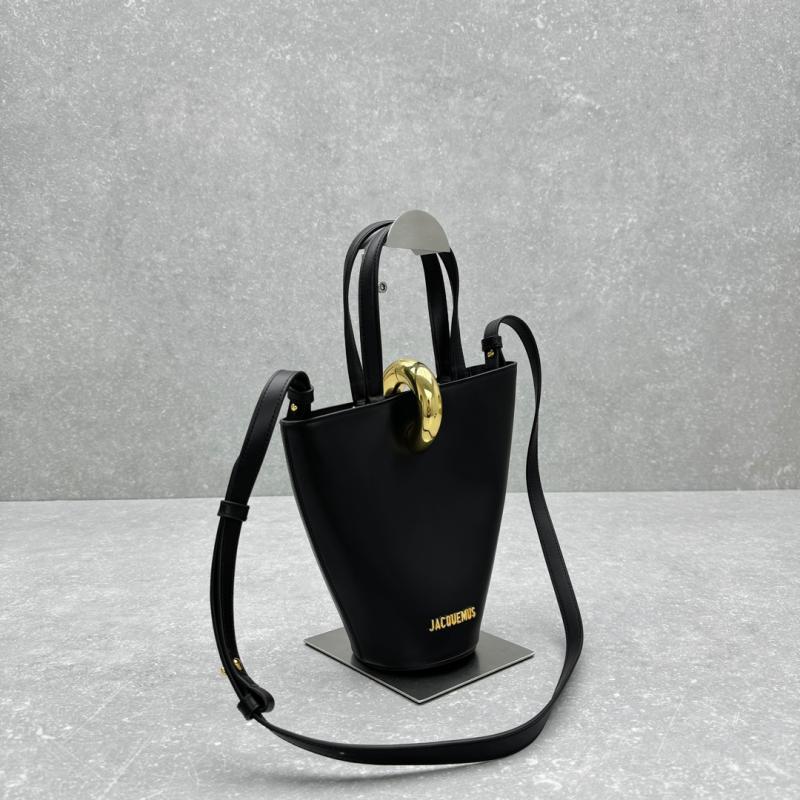 Jacquemus The small Bambola Bucket Bag Black J2141