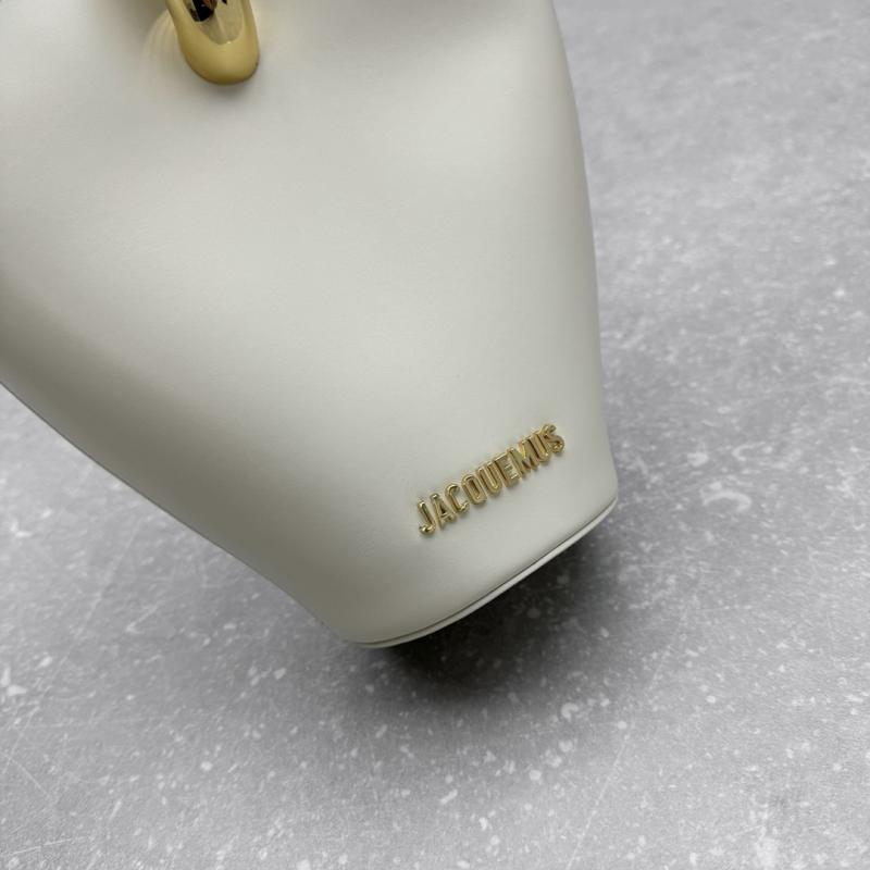 Jacquemus The small Bambola Bucket Bag White J2141