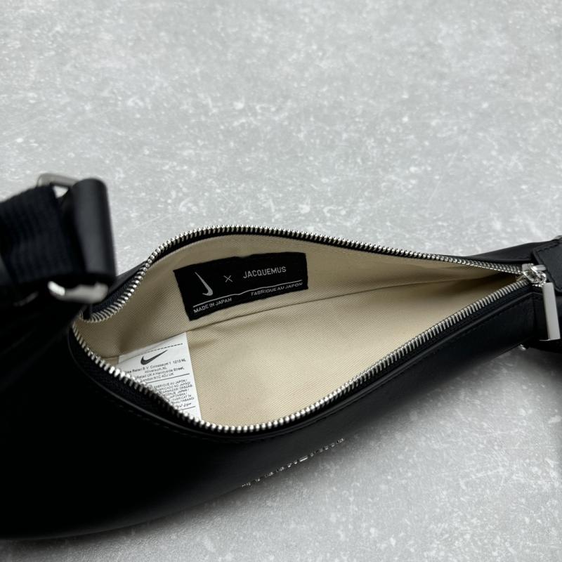 Jacquemus x Nike Le Sac Swoosh Handbag Black J2127