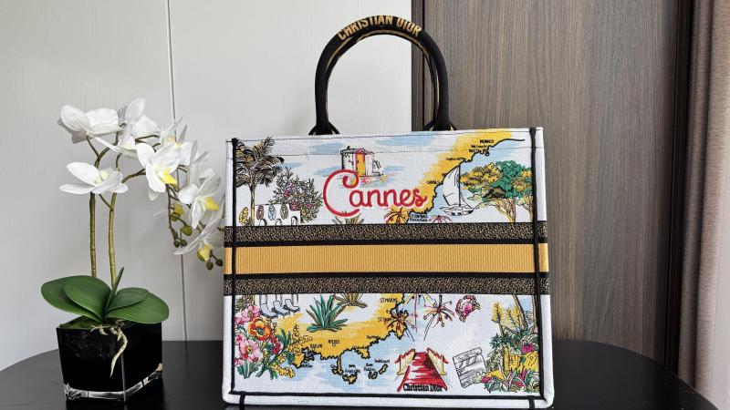Large Dior Book Tote Yellow M1286