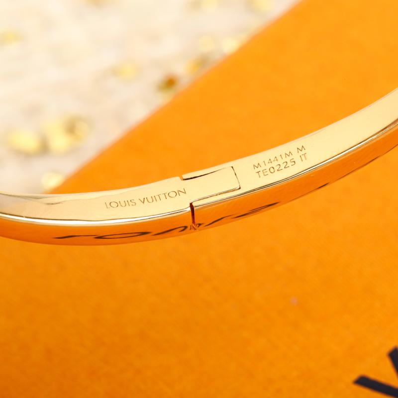 Louis Vuitton Bracelet YLB61801