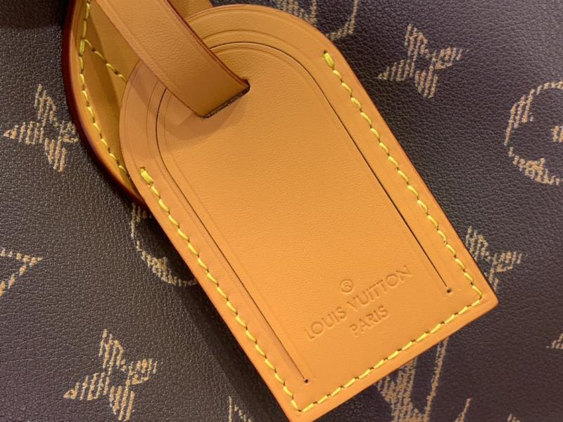 Louis Vuitton Leather Nevereverfull M14023