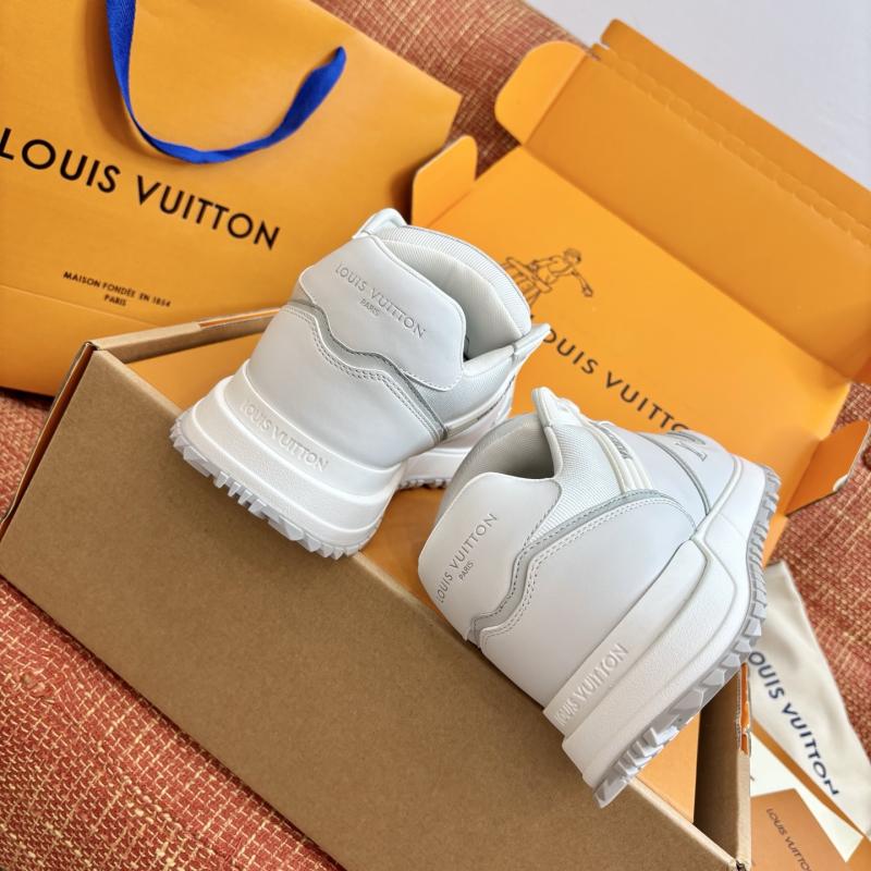 Louis Vuitton Unisex Sneakers SLU62101