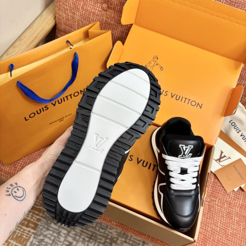 Louis Vuitton Unisex Sneakers SLU62102