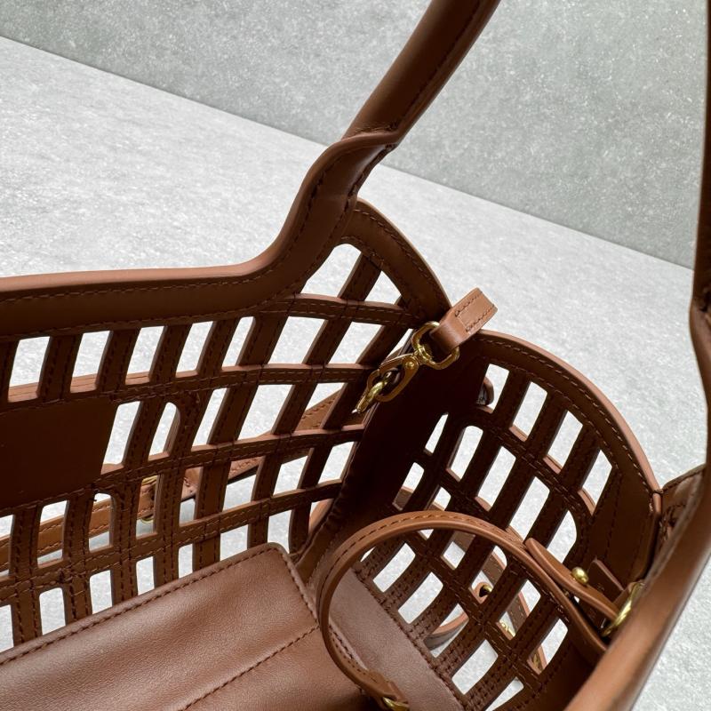 Miu Miu Leather basket Cognac 5BA294