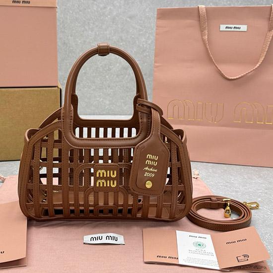 Miu Miu Leather basket Cognac 5BA294