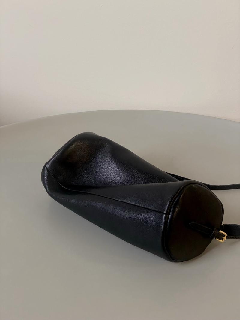 Miu Miu Nappa leather pouch Black 5NE851