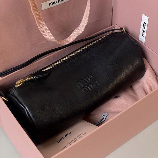 Miu Miu Nappa leather pouch Black 5NE851