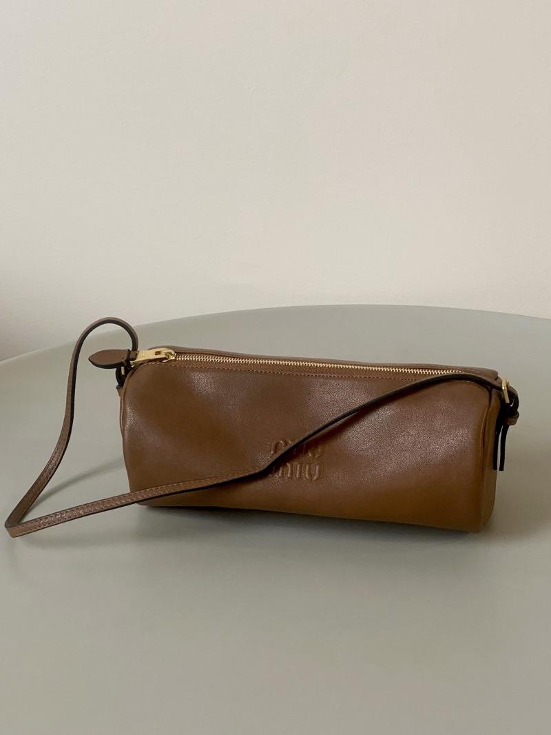 Miu Miu Nappa leather pouch Oak 5NE851