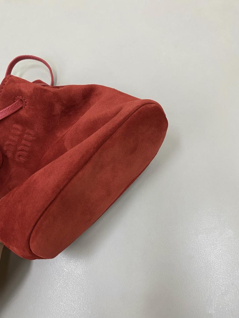 Miu Miu Suede pouch Red 5NF460