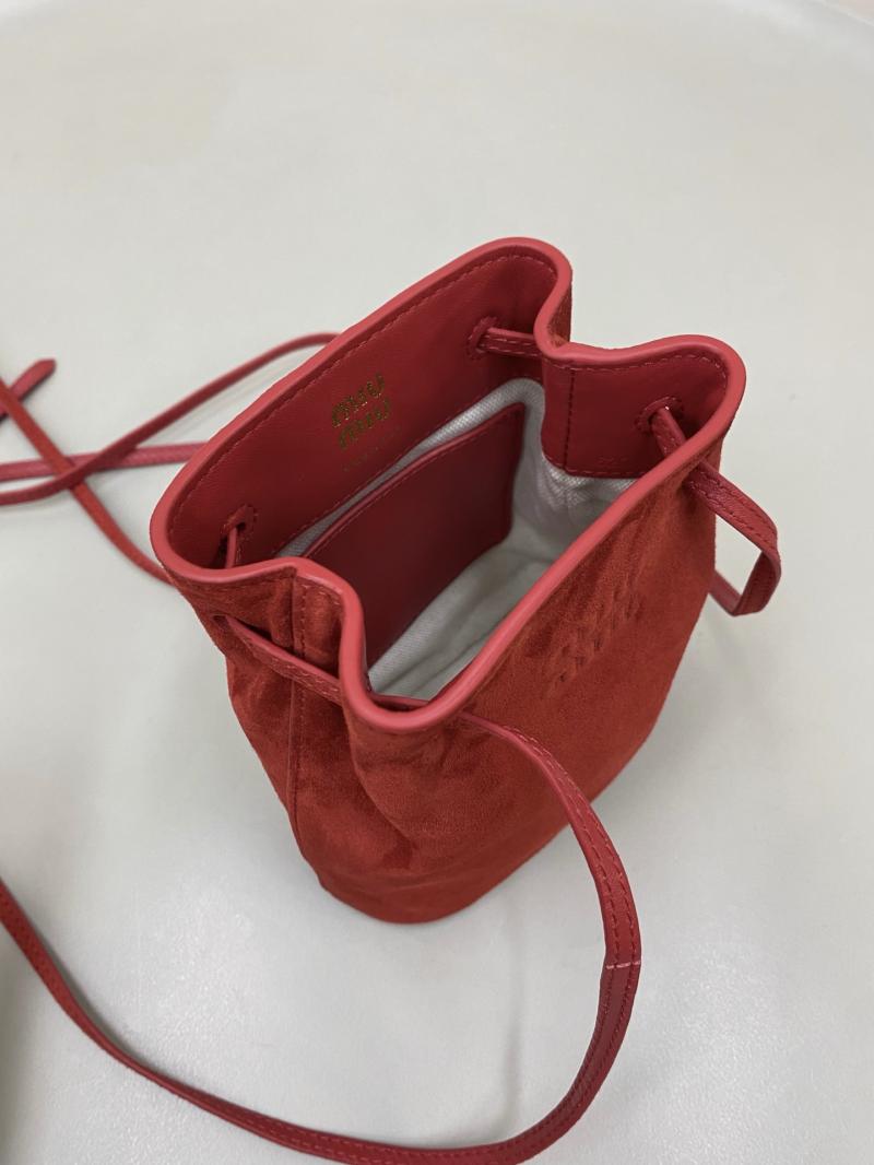 Miu Miu Suede pouch Red 5NF460