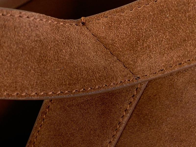 Saint Laurent Large Y Suede Tote Brown 817602