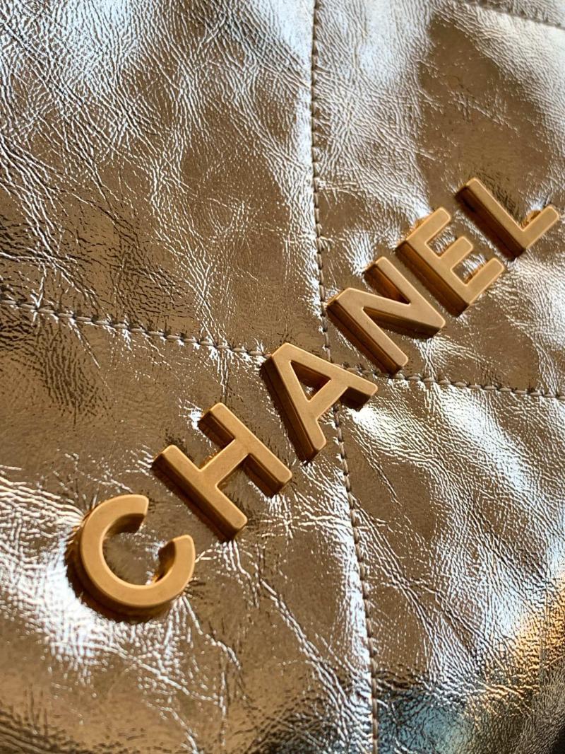 Small Chanel 22 Handbag Gold AS3260