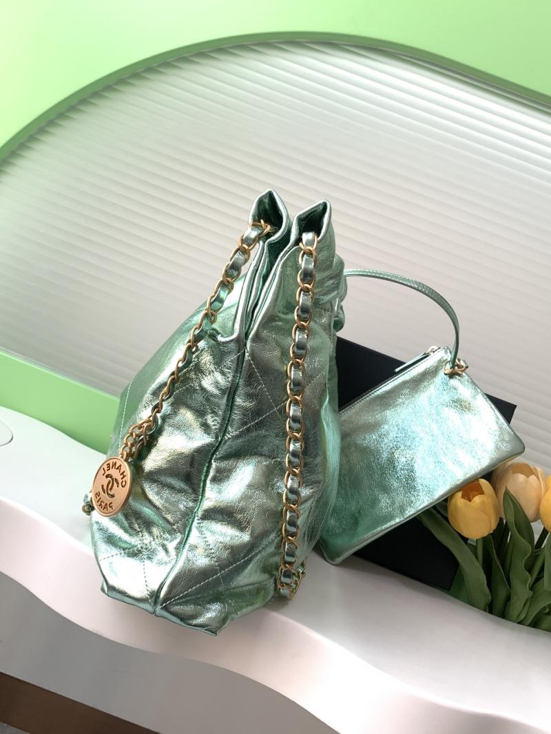 Small Chanel 22 Handbag Green AS3260