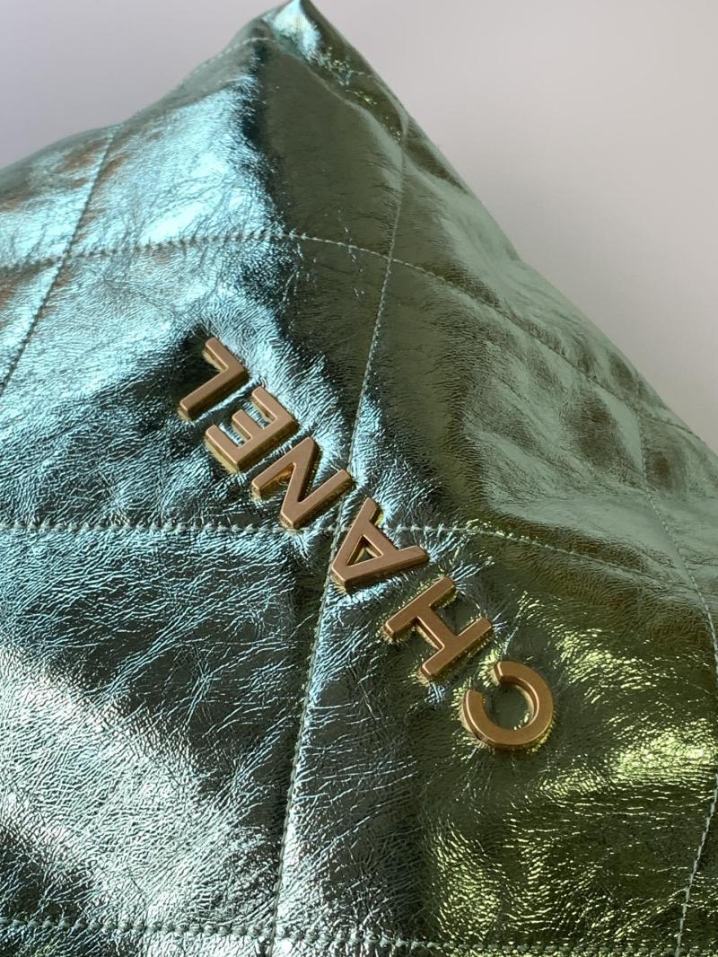 Small Chanel 22 Handbag Green AS3260