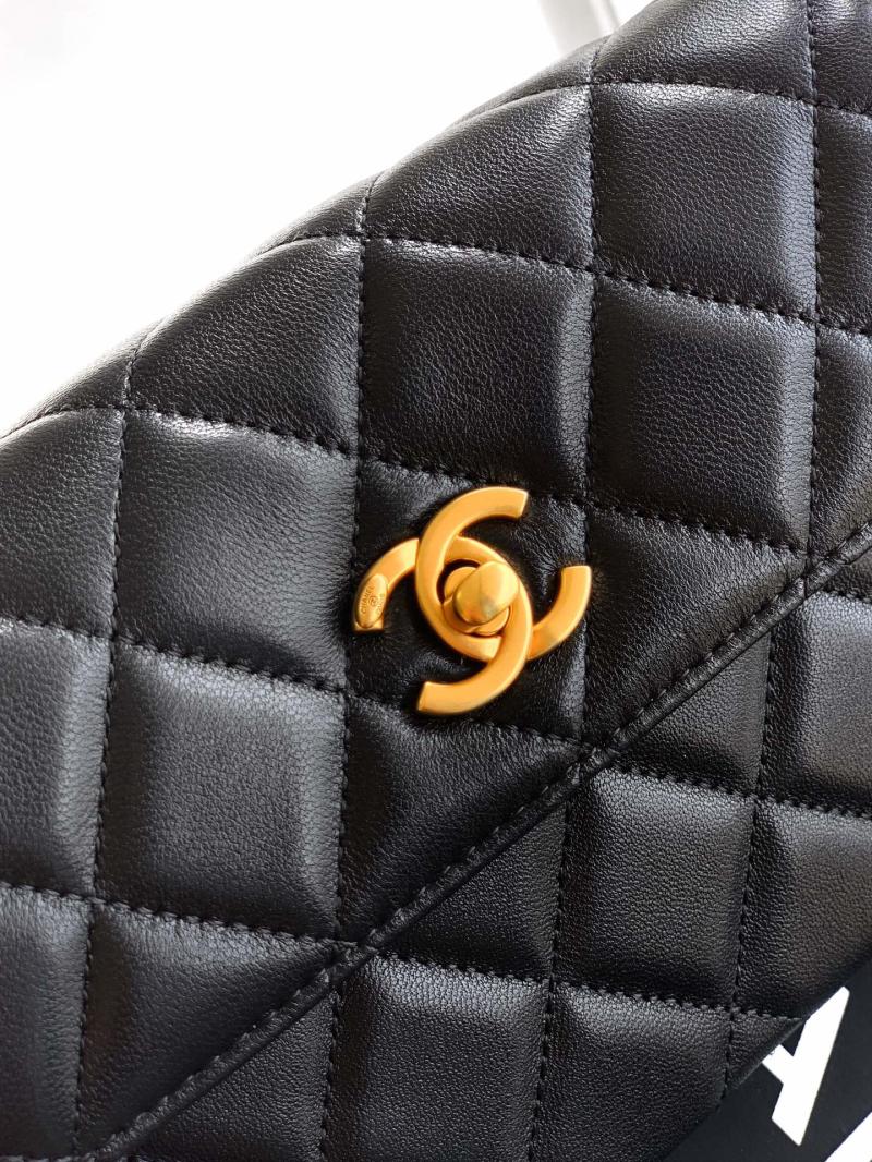 Small Chanel Lambskin Crossbody Bag Black AP4677